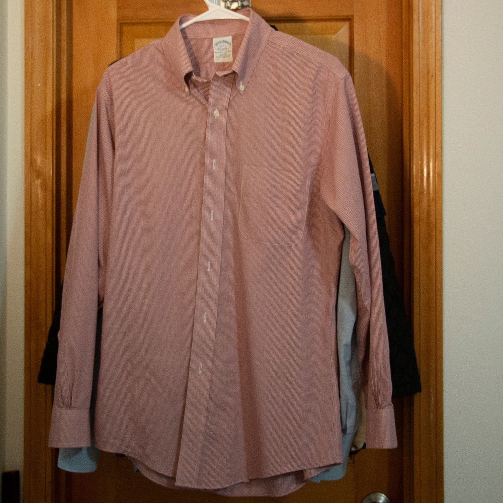 Brooks Brothers Red Plaid button 15-33